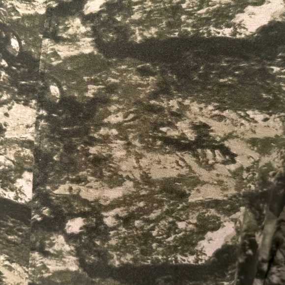 LOGO Long Sleeve Shark-bite Tunic. NWOT - Picture 3 of 5